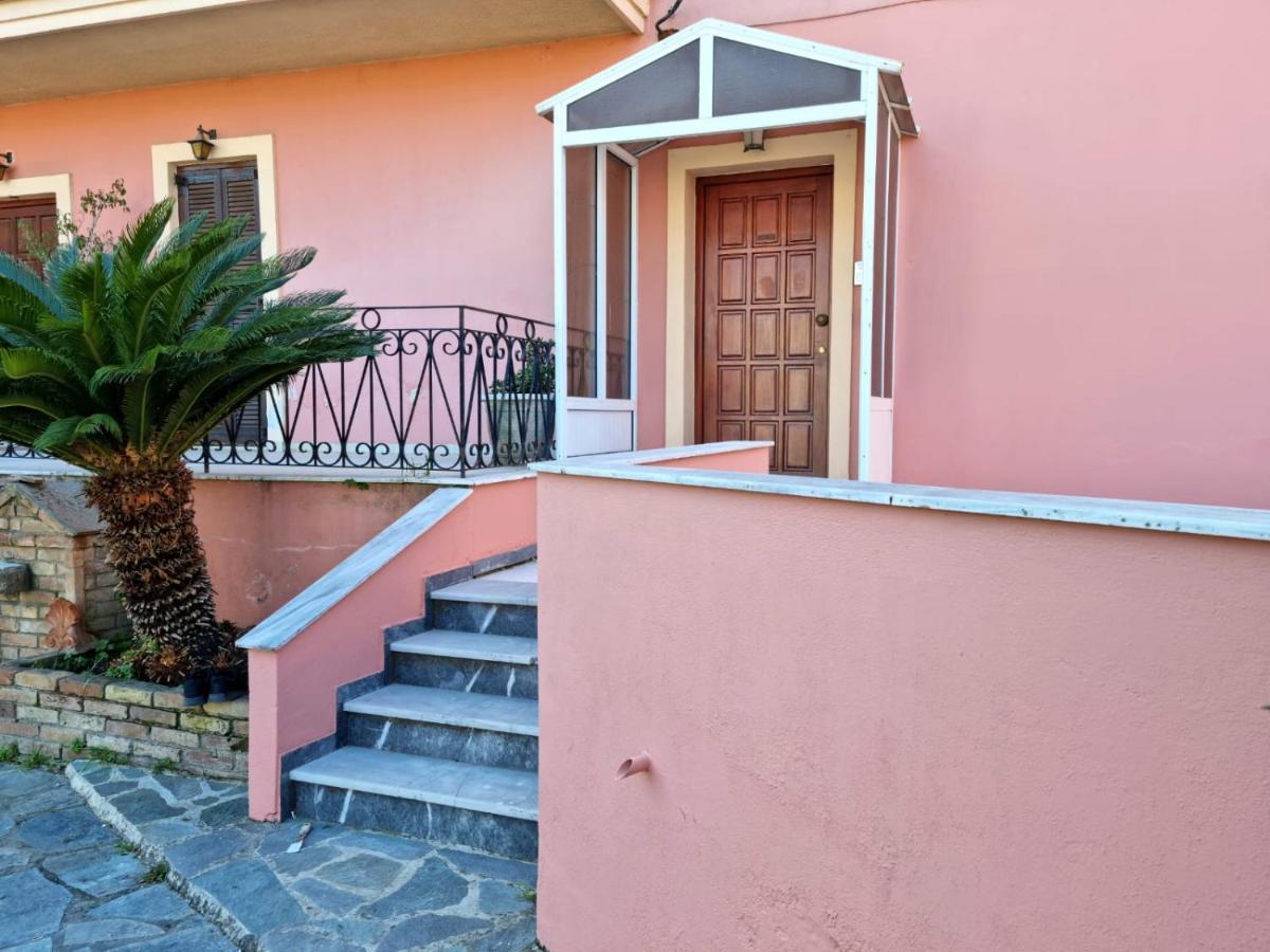 Seascape Elegant Apartment Corfu  外观 照片